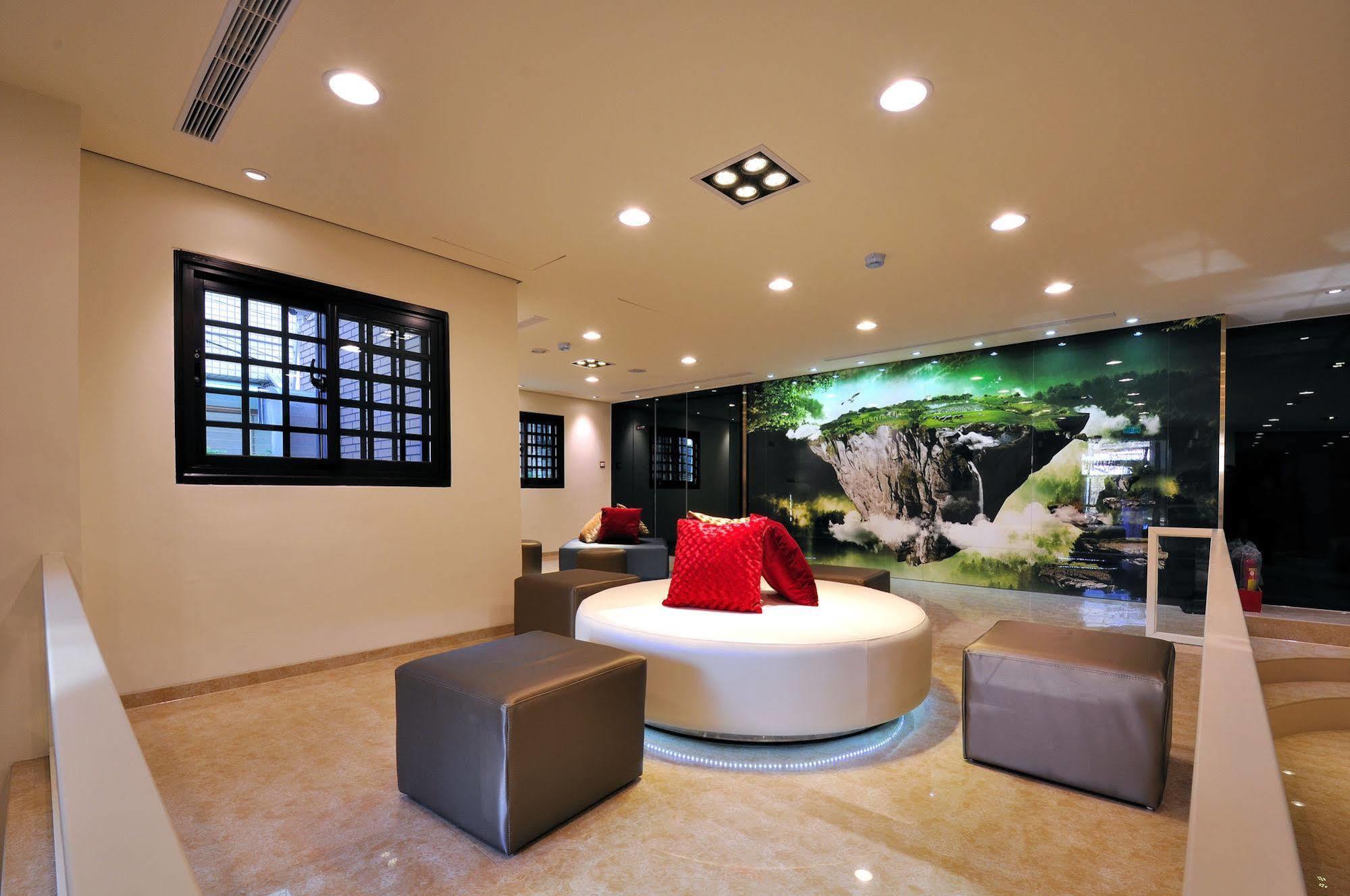 Audi Garden Business Hotel Taoyuan Exteriör bild